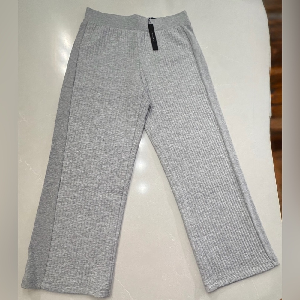 T Tahari Ribbed Wide-Leg Pull On Gray Casual Pants, L NWT